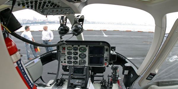 New York Helicopter Tour - helicopter cockpit